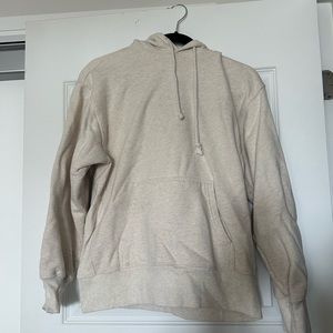 Aritzia TNA EXTRA FLEECE BOYFRIEND SWEATER